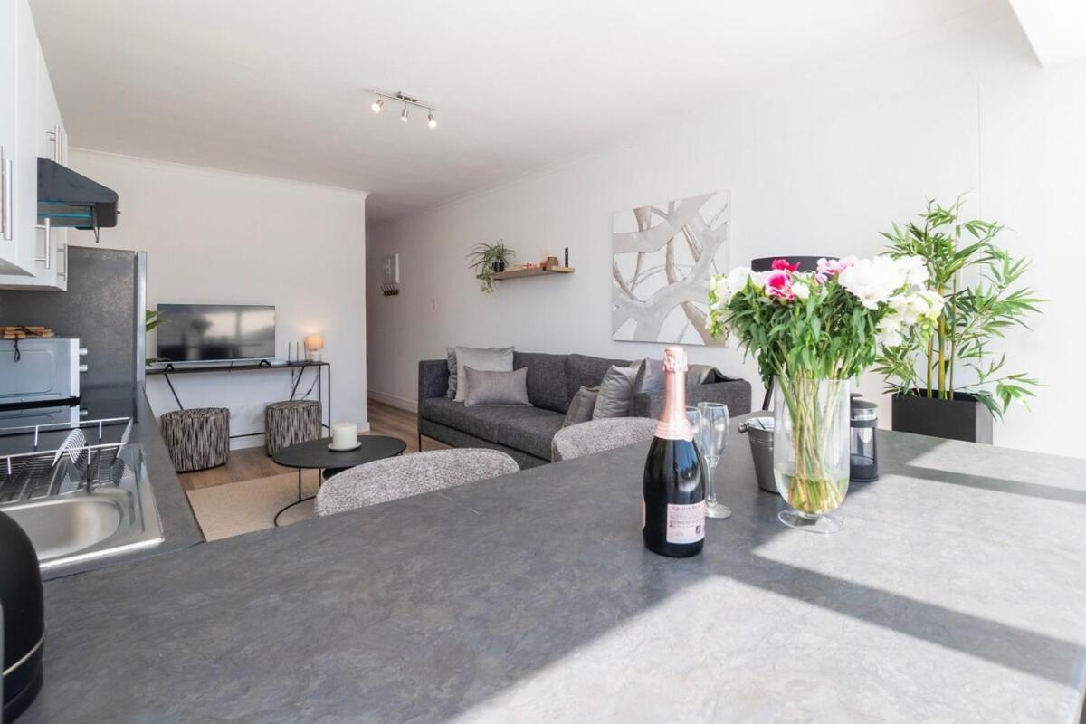 Apartment Claremont Vista Table Mountain Spectacle Cape Town